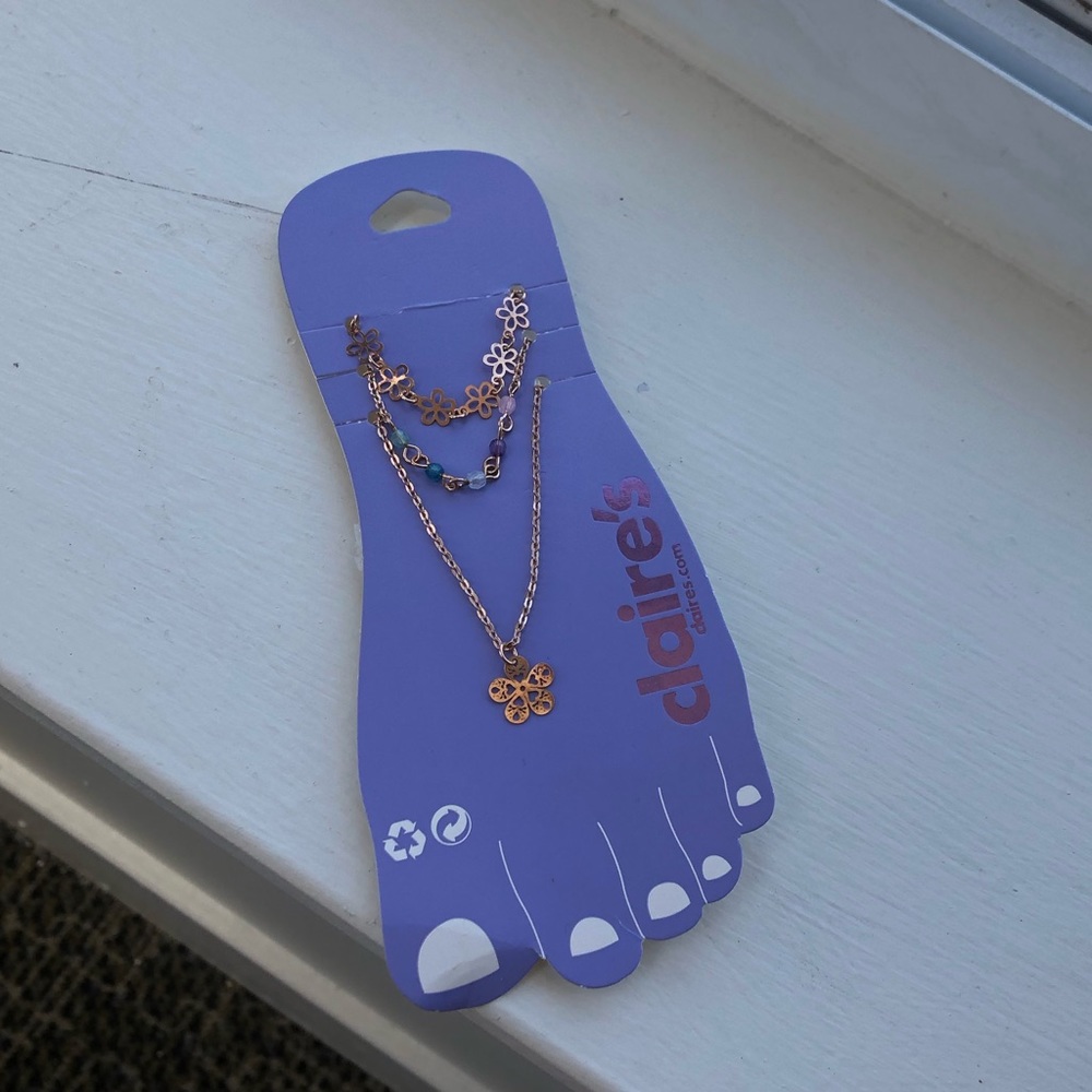 Claire’s anklet set